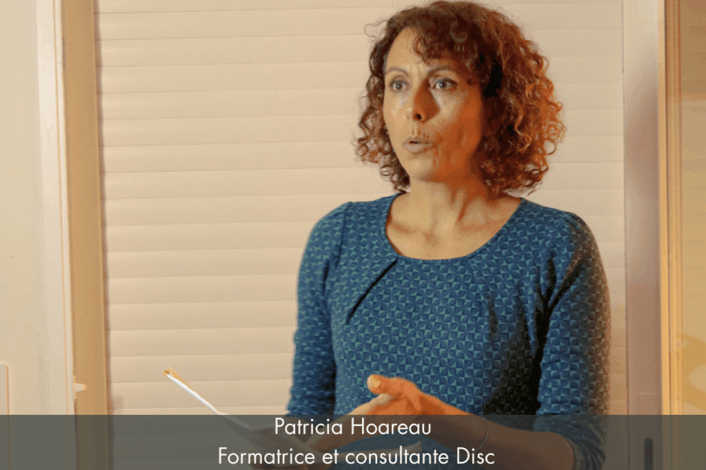 Patricia Hoareau, formatrice en agilité relationnelle et consultante DISC FlowHumans.