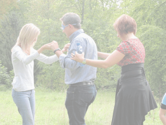 Olympic game 4 colors basé sur la méthode DISC, permettant aux participants de se synchroniser, de créer du lien et de renforcer la confiance au sein de l’équipe.