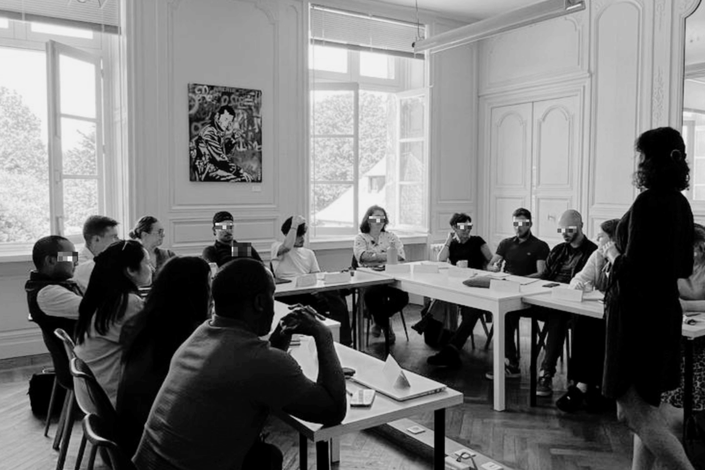 Formation pour adapter sa communication, mieux comprendre ses clients et développer son efficacité commerciale.